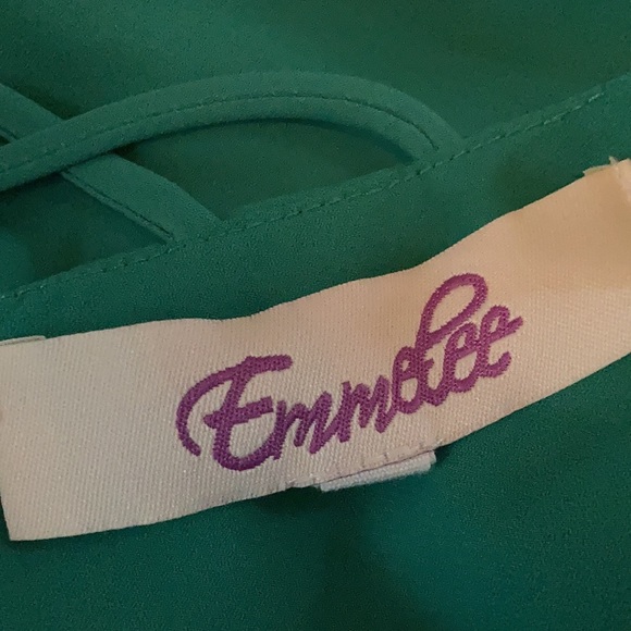 Emmelee green tank flowy - Picture 3 of 3